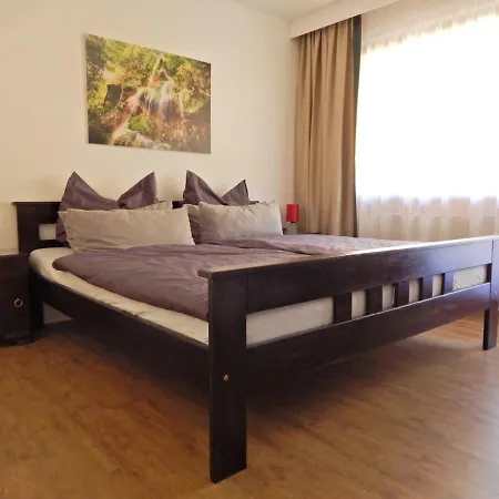 Free - Bei Den Thermen