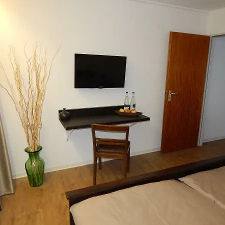 Free - Bei Den Thermen *