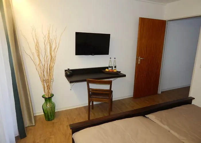 Free - Bei Den Thermen *